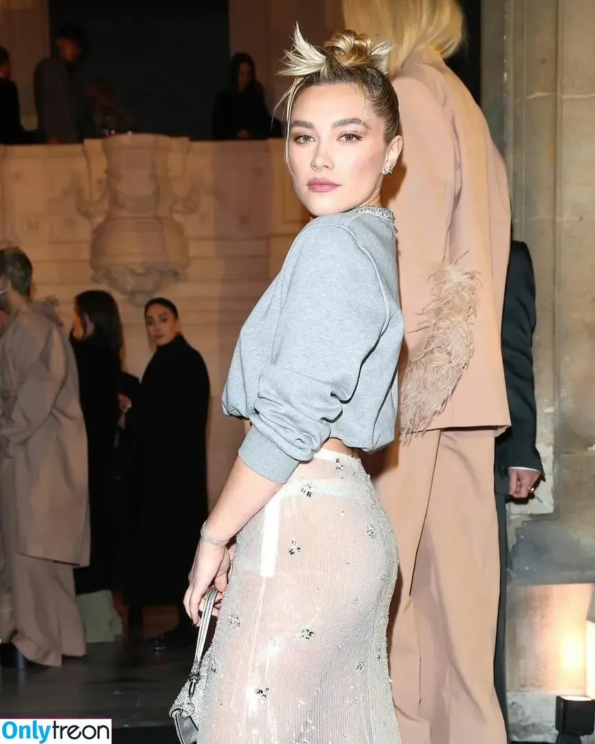 Florence Pugh nude photo #1176 (florencepugh)