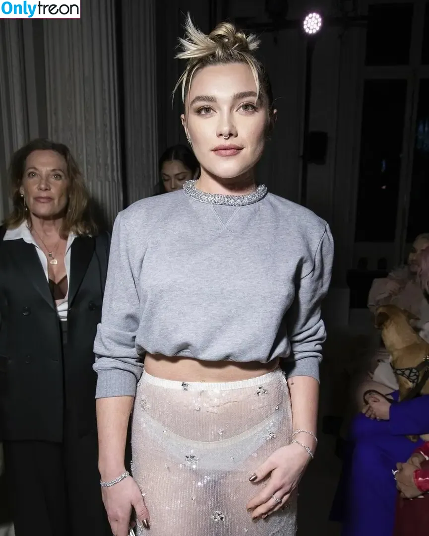 Florence Pugh nude photo #1177 (florencepugh)