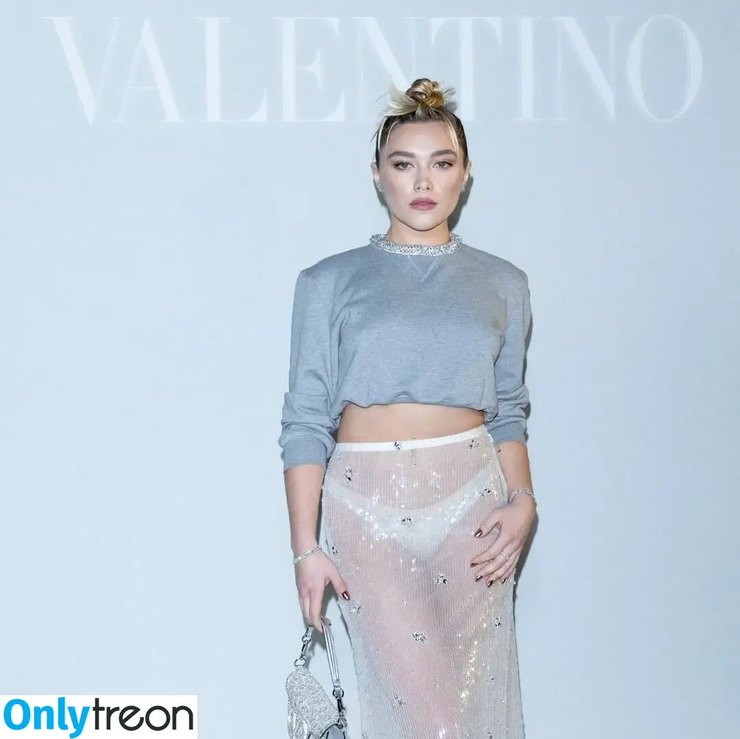 Florence Pugh nude photo #1179 (florencepugh)