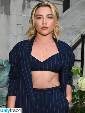 Florence Pugh / florencepugh nude photo #2164