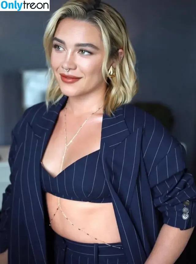 Florence Pugh nude photo #2162 (florencepugh)