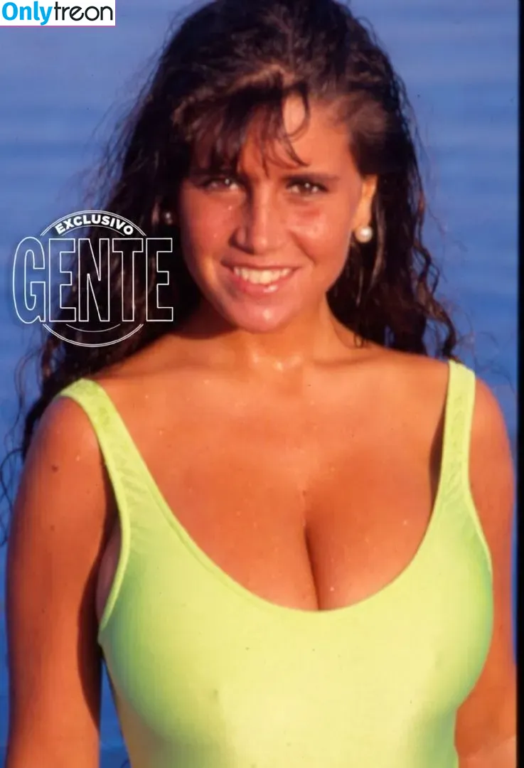 Florencia Pena nude photo #0024 (Florencia Pena)
