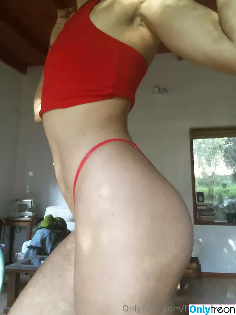 florescencia nude photo #0055 (florescencia)