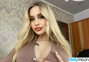 flov_princess / flo.imvu nude photo #0571