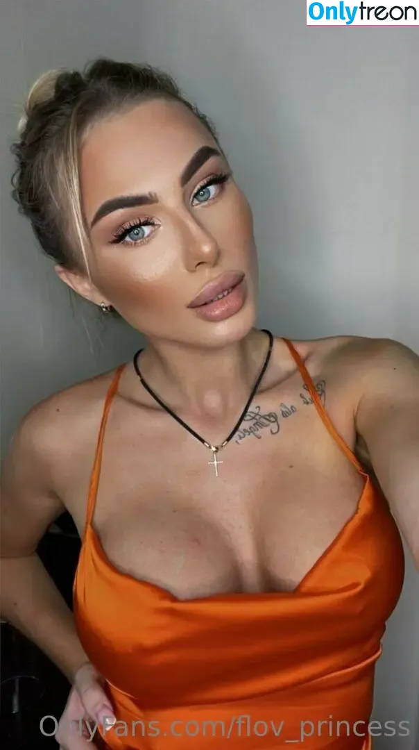 flov_princess nude photo #0326 (flo.imvu)