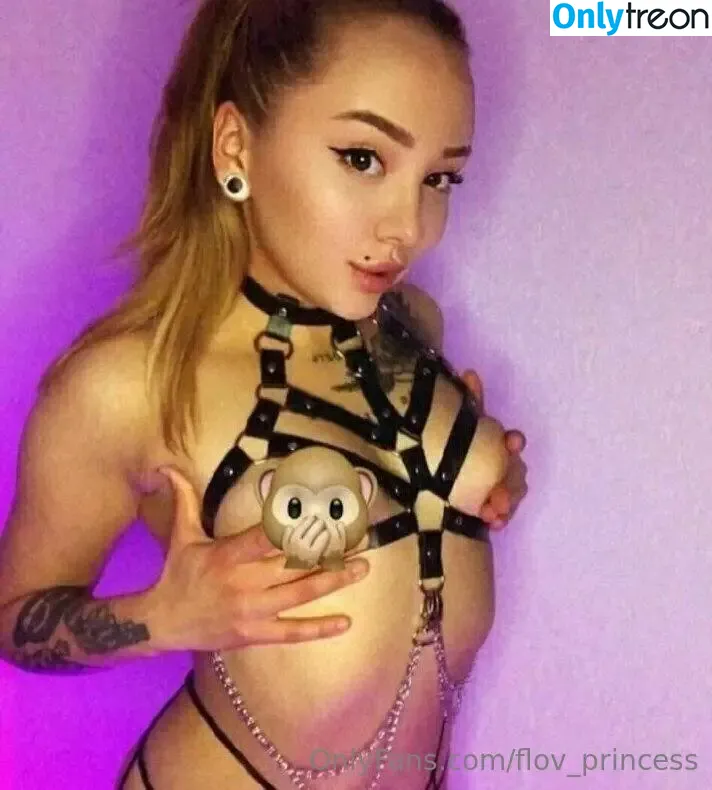 flov_princess nude photo #0823 (flo.imvu)