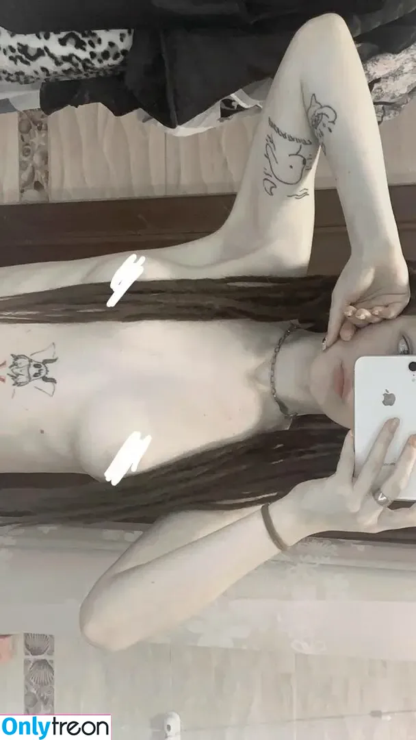 fluffyfulafel nude photo #0012 (fluffangel / fluffy.falafel / fluffypuffy / fluffypuffy777 / katyalolina / kiki_lastya / kikilastya)