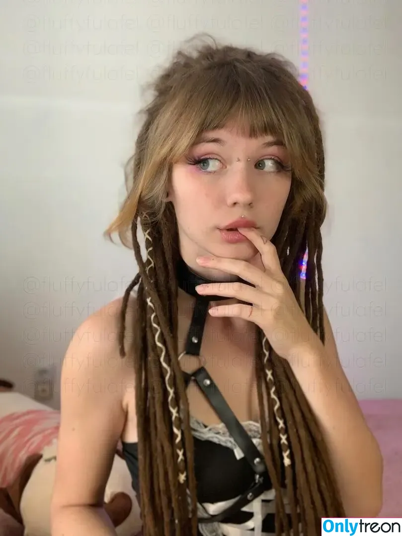 fluffyfulafel nude photo #0392 (fluffangel / fluffy.falafel / fluffypuffy / fluffypuffy777 / katyalolina / kiki_lastya / kikilastya)