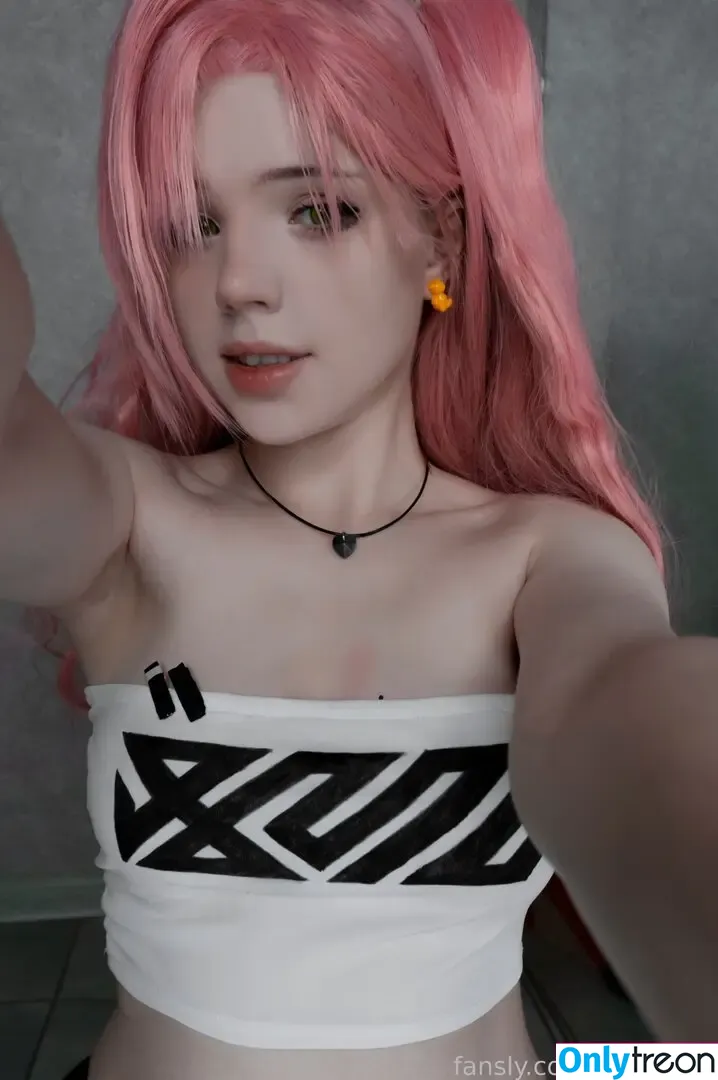Fockuoka nude photo #0197 (Focka / _focka_ / _fockuoka_)