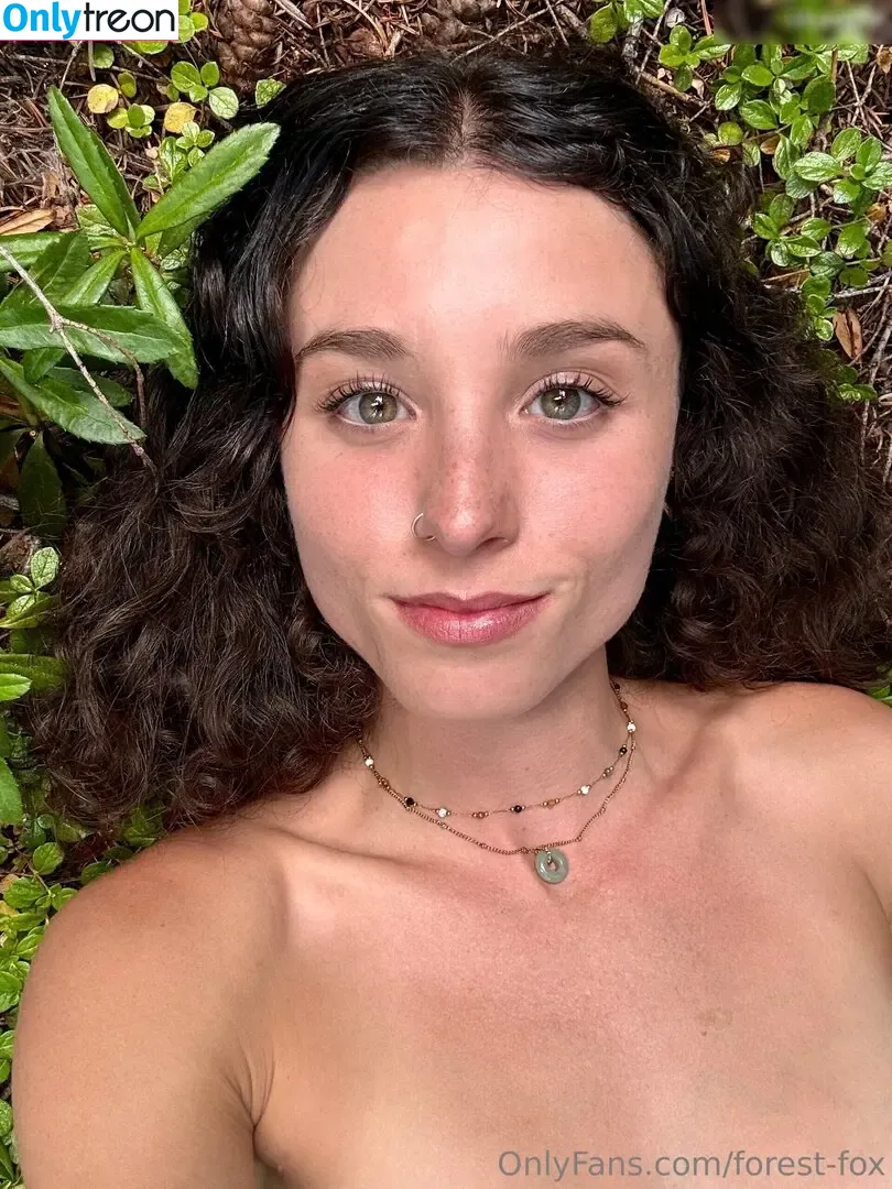 forest-fox nude photo #0507 (forest.f0x)