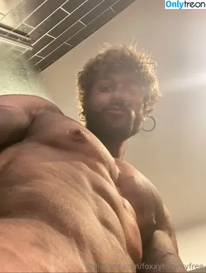  nude photo #0007