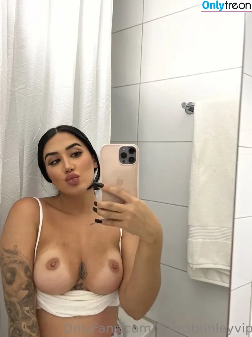 Francesca Brinley nude photo #0041 (francibrinley / issy_yy)