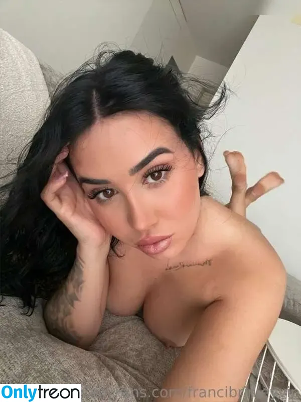 Francesca Brinley nude photo #0058 (francibrinley / issy_yy)