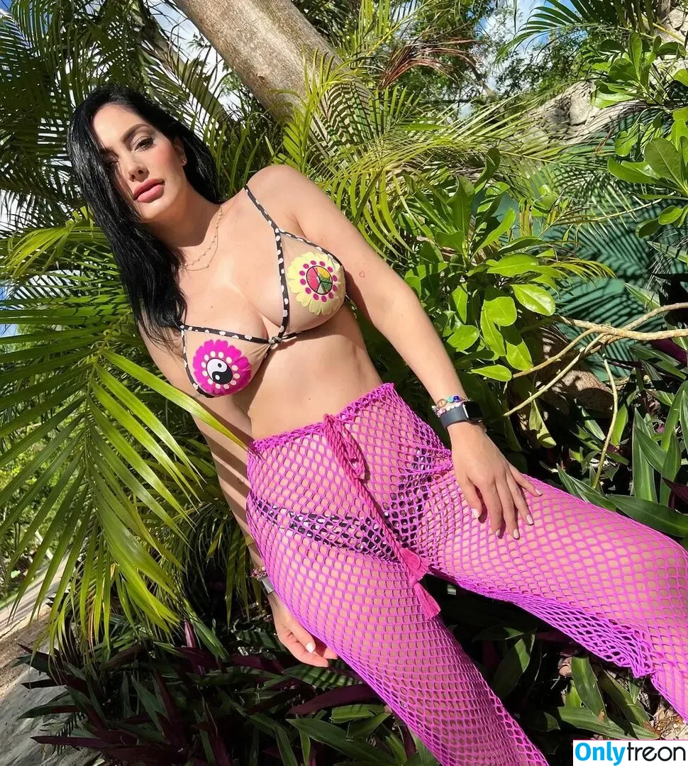 Francine Piaia nude photo #1534 (ex-BBB / francinepiaia / piaiafrancine)