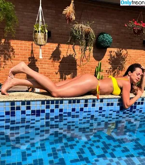 Francisca Queiroz / chicaqueiroz nude photo #0009