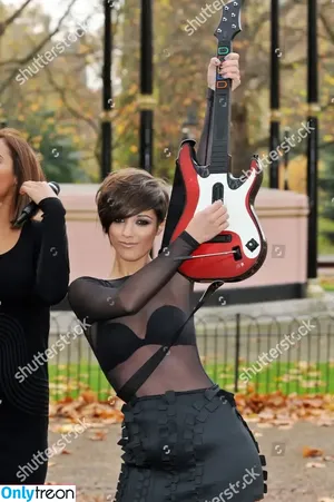 Frankie Bridge / Frankie Sandford (The Saturdays / frankiebridge nude photo #0546