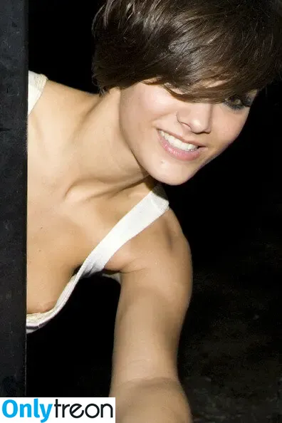 Frankie Bridge nude photo #0632 (Frankie Sandford (The Saturdays / frankiebridge)