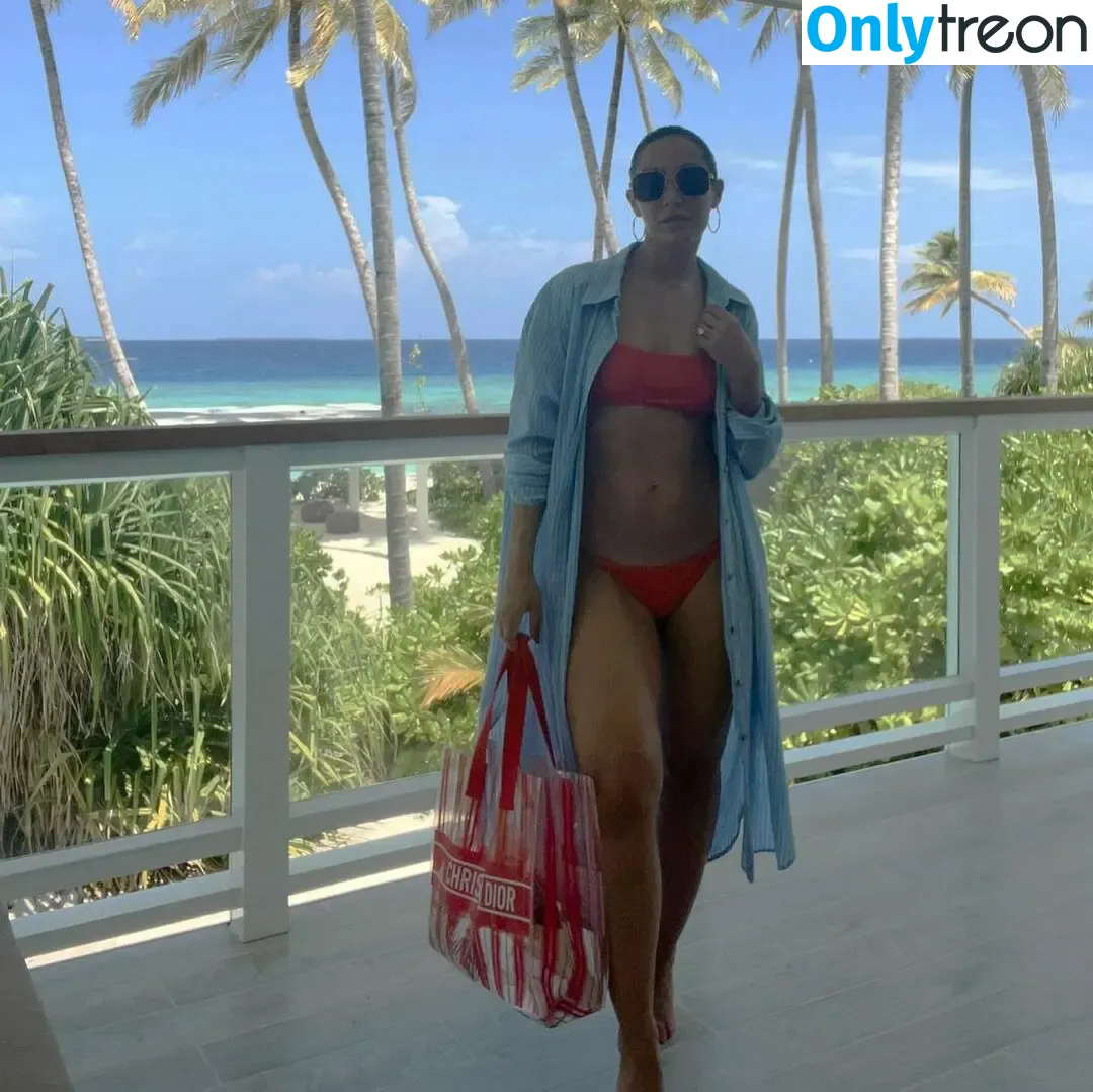 Frankie Bridge nude photo #1094 (Frankie Sandford (The Saturdays / frankiebridge)