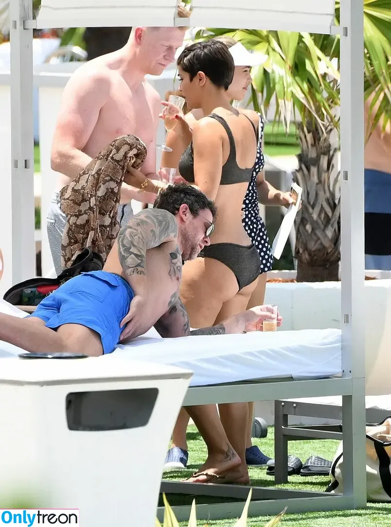 Frankie Bridge nude photo #1436 (Frankie Sandford (The Saturdays / frankiebridge)
