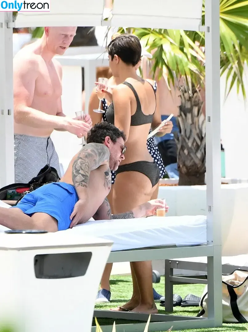 Frankie Bridge nude photo #1437 (Frankie Sandford (The Saturdays / frankiebridge)