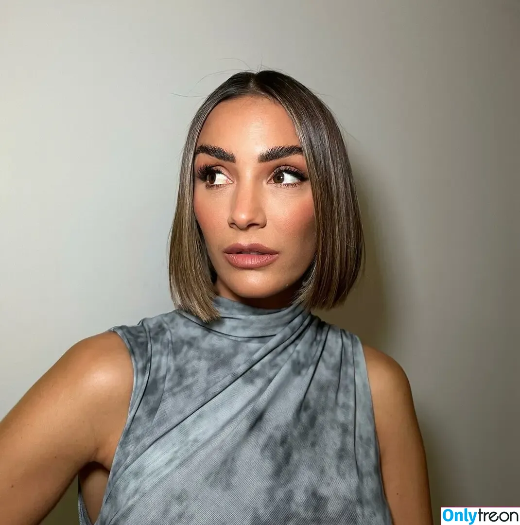 Frankie Bridge nude photo #1608 (Frankie Sandford (The Saturdays / frankiebridge)