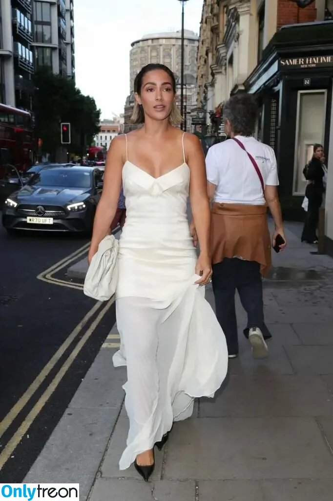 Frankie Bridge nude photo #3197 (Frankie Sandford (The Saturdays / frankiebridge)