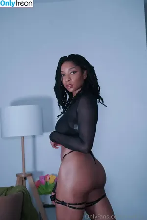 Frankiiy / frankiiy_ / no.frankiiy_ nude photo #0308