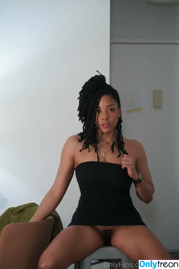 Frankiiy nude photo #0337 (frankiiy_ / no.frankiiy_)