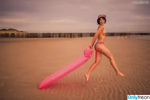  nude photo #0006
