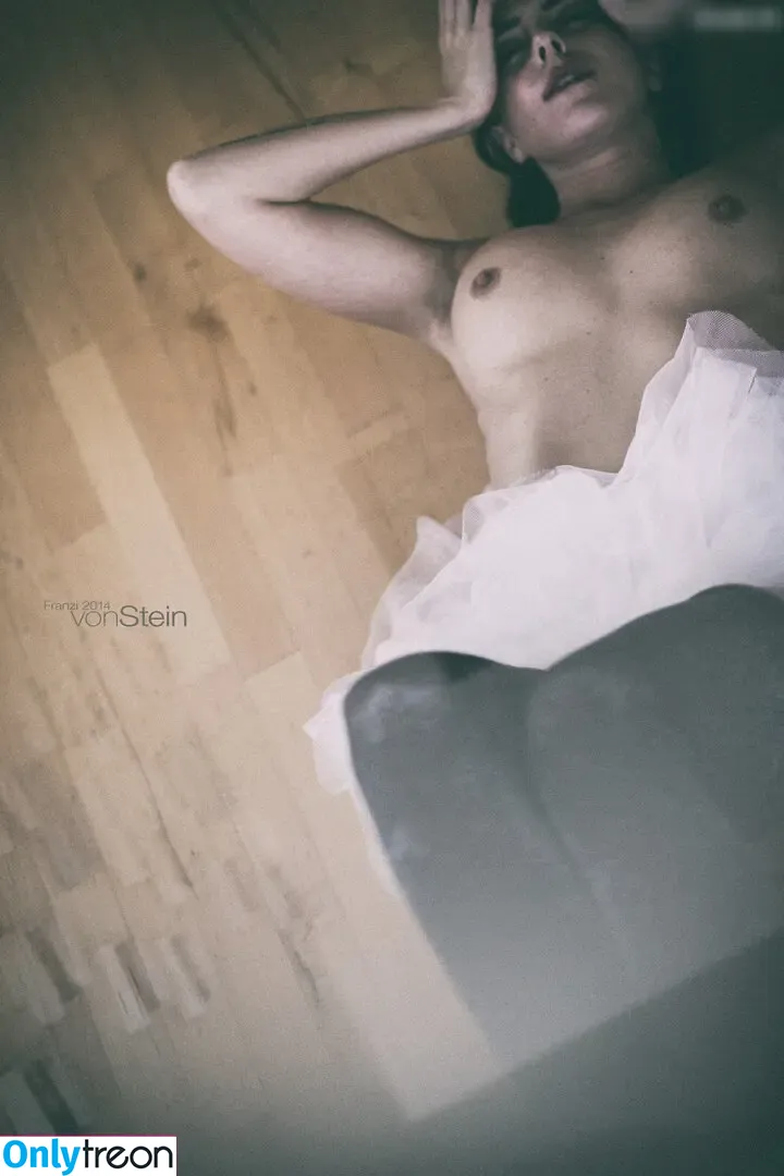 Franzi Skamet nude photo #0073 (Franzi Skamet)