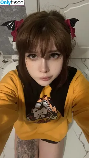 frauleinmilk / suisai.uwu / suisaiuwu nude photo #0541