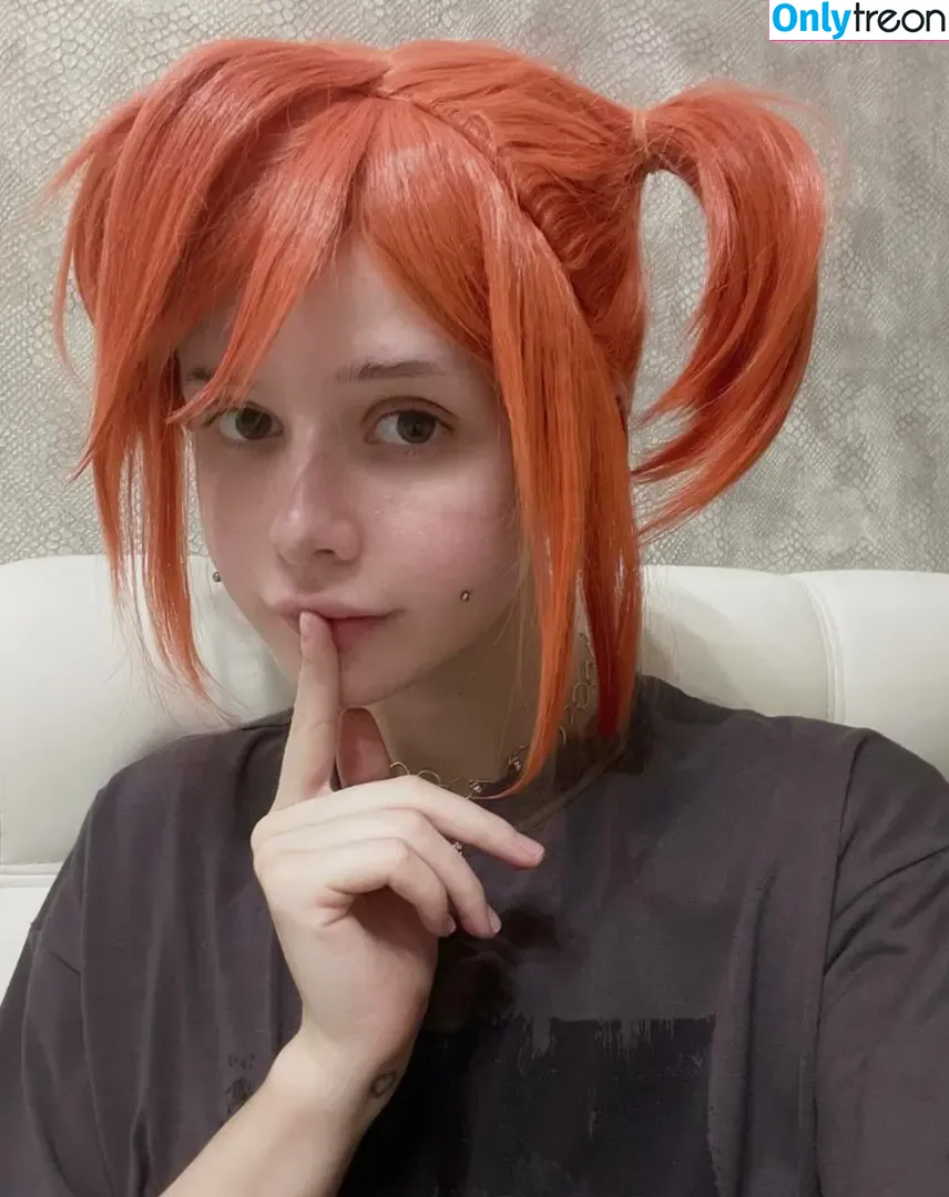 frauleinmilk nude photo #0189 (suisai.uwu / suisaiuwu)