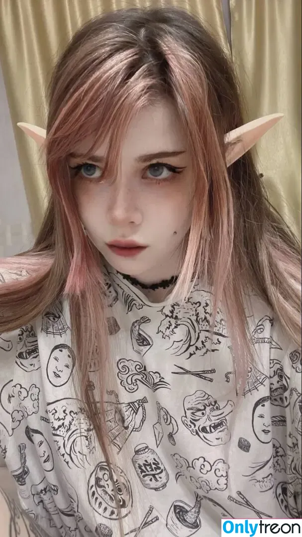 frauleinmilk nude photo #0209 (suisai.uwu / suisaiuwu)