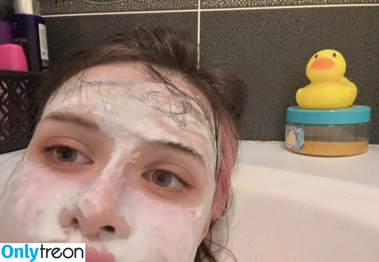 frauleinmilk nude photo #0276 (suisai.uwu / suisaiuwu)