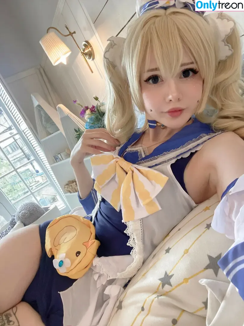 frauleinmilk nude photo #0356 (suisai.uwu / suisaiuwu)