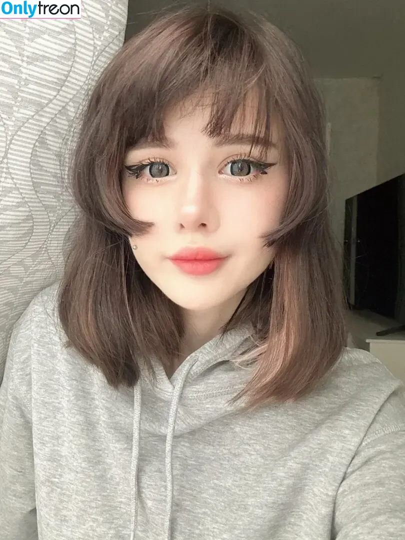 frauleinmilk nude photo #0388 (suisai.uwu / suisaiuwu)