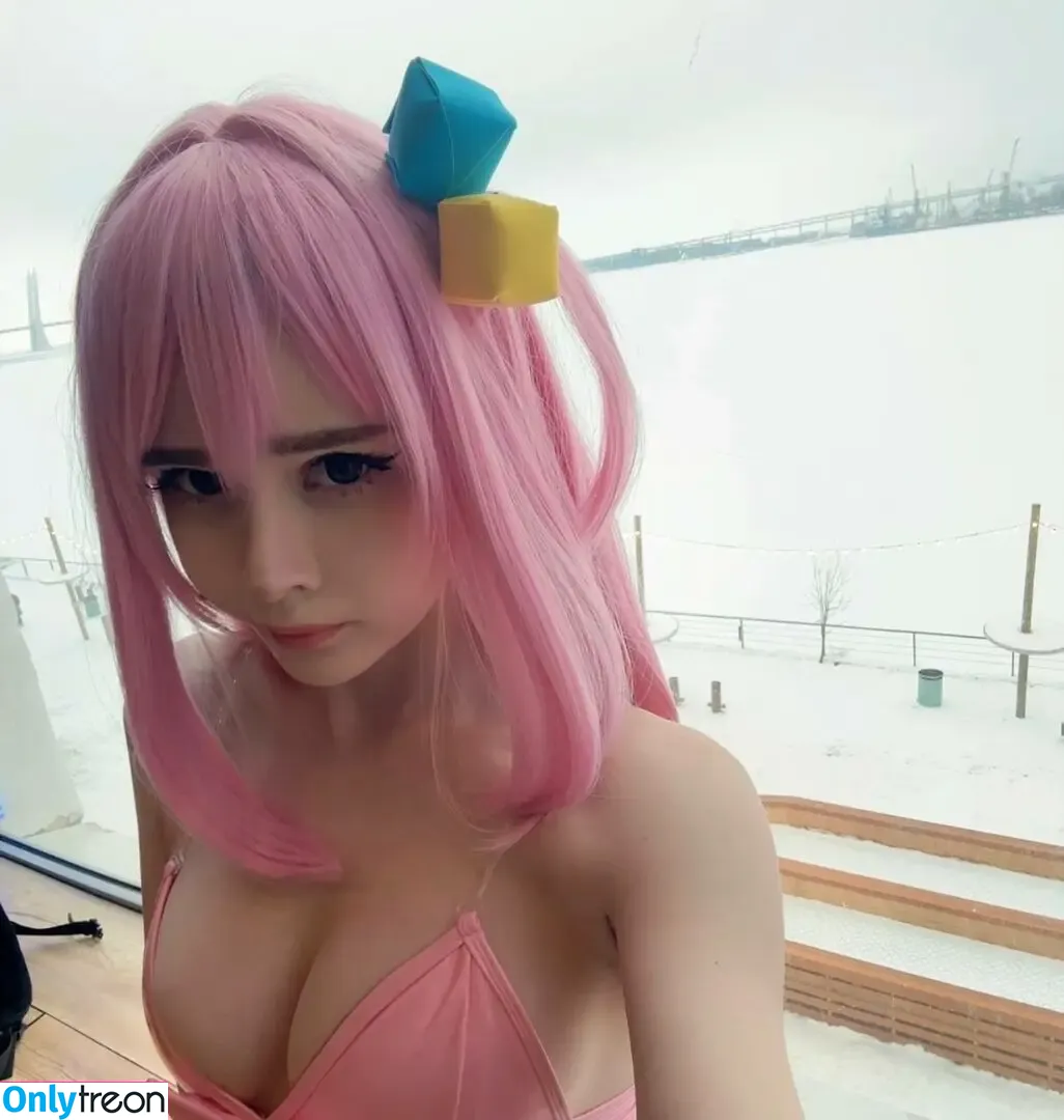frauleinmilk nude photo #0393 (suisai.uwu / suisaiuwu)