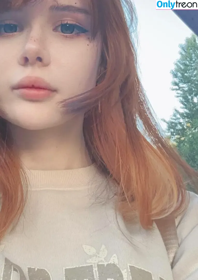 frauleinmilk nude photo #0494 (suisai.uwu / suisaiuwu)