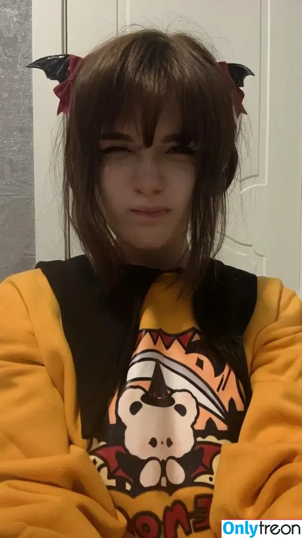 frauleinmilk nude photo #0545 (suisai.uwu / suisaiuwu)