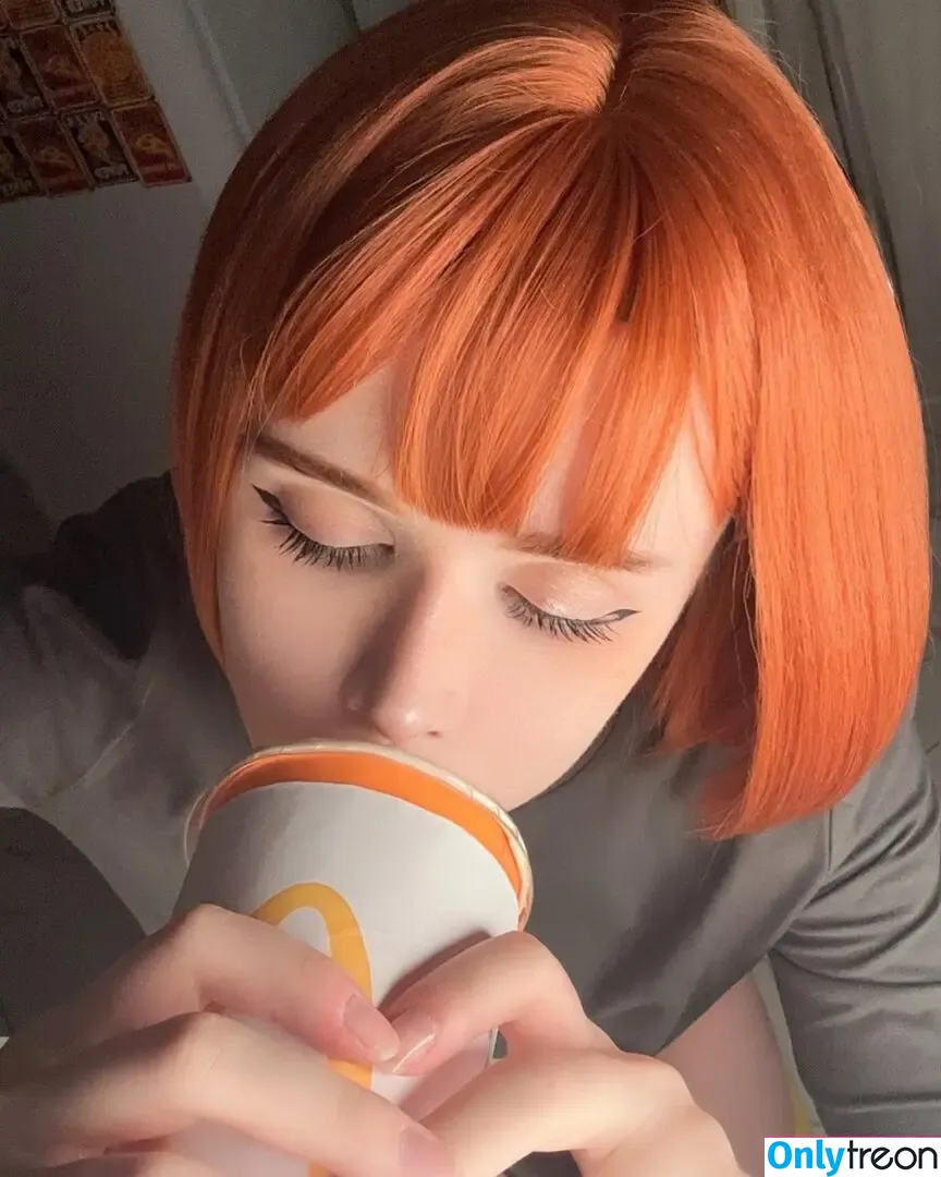 frauleinmilk nude photo #0583 (suisai.uwu / suisaiuwu)