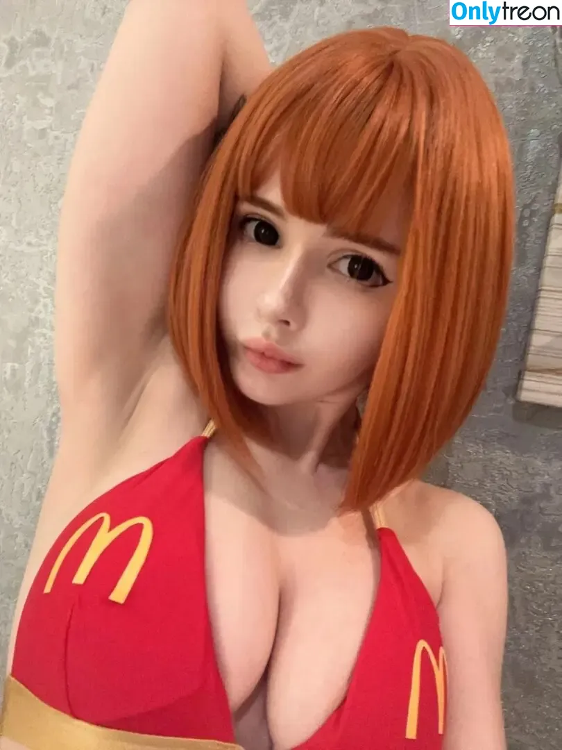 frauleinmilk nude photo #0586 (suisai.uwu / suisaiuwu)