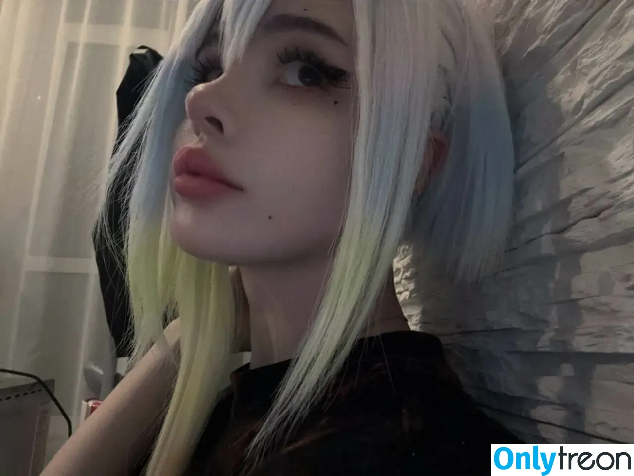 frauleinmilk nude photo #0607 (suisai.uwu / suisaiuwu)