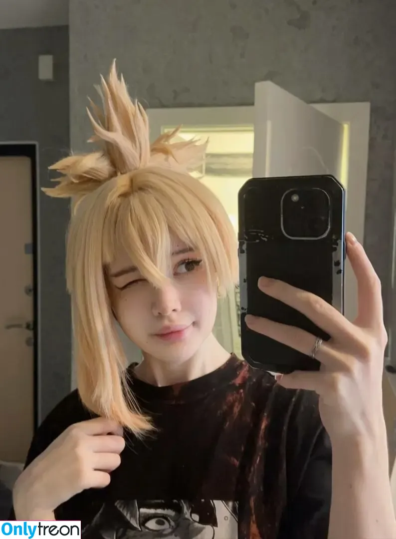 frauleinmilk nude photo #0611 (suisai.uwu / suisaiuwu)