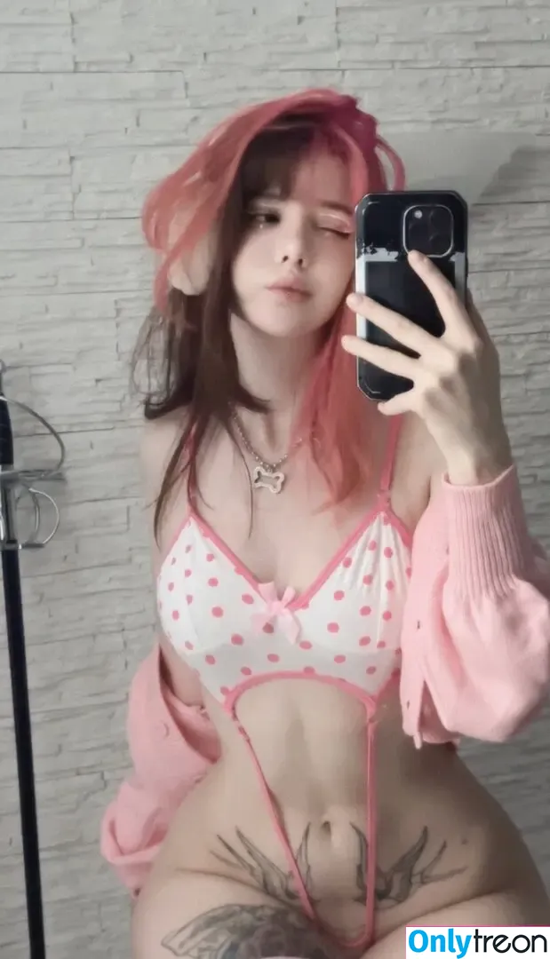 frauleinmilk nude photo #0652 (suisai.uwu / suisaiuwu)
