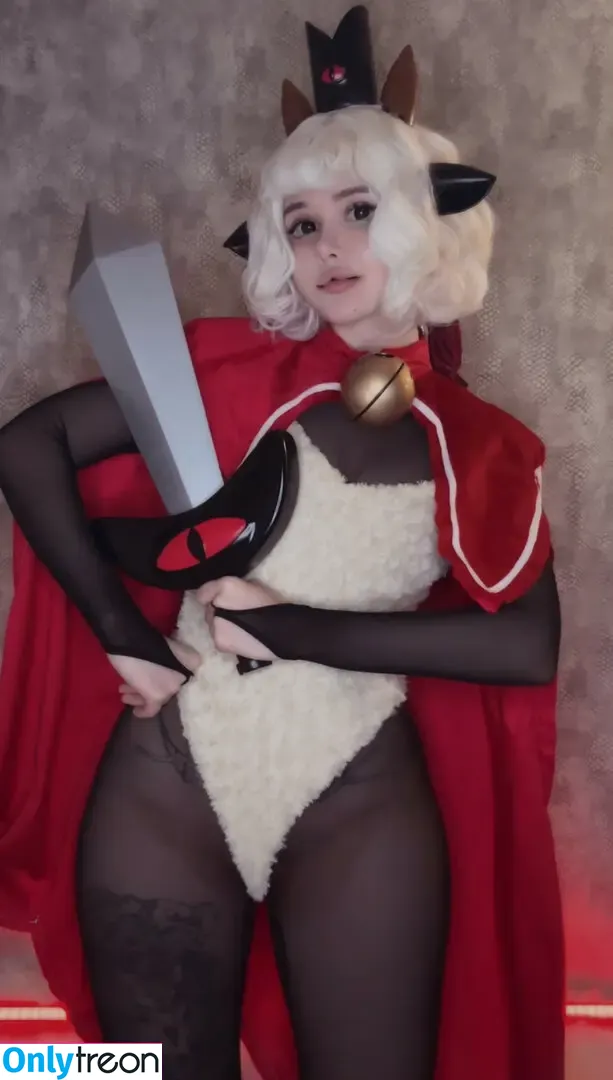frauleinmilk nude photo #0907 (suisai.uwu / suisaiuwu)