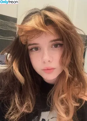 frauleinmilk / suisai.uwu / suisaiuwu nude photo #1056
