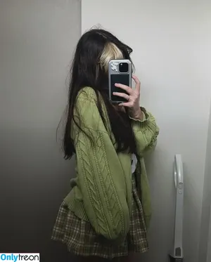 frauleinmilk / suisai.uwu / suisaiuwu nude photo #1475