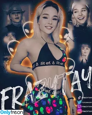 FrazyTay / piperavery nude photo #0001