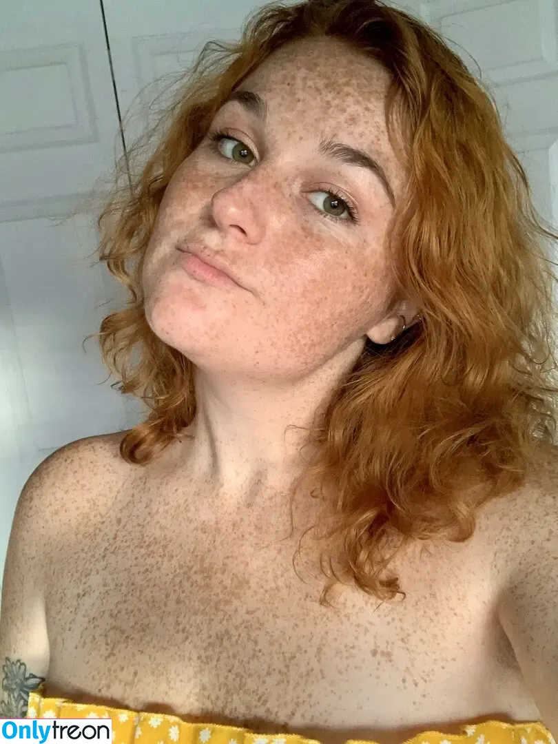 Freckled Baby nude photo #0064 (freckledbabyy / freckledbabyy ?)