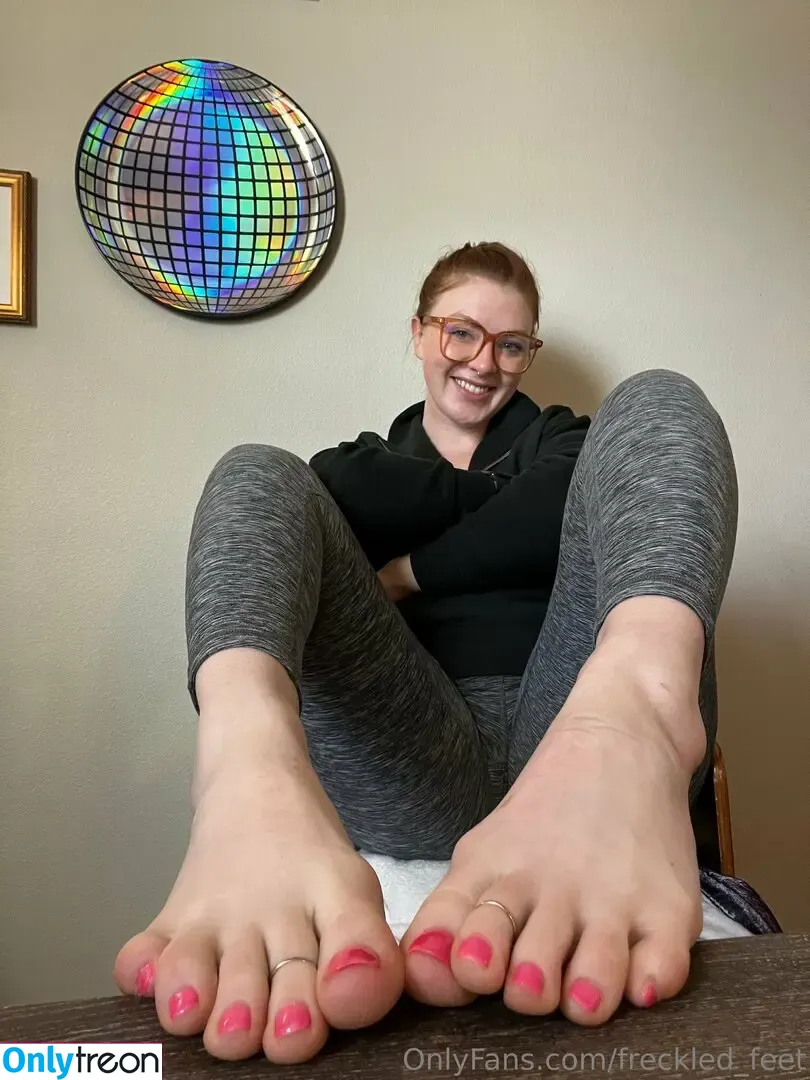 freckled_feet nude photo #0083 (freckled_feet)